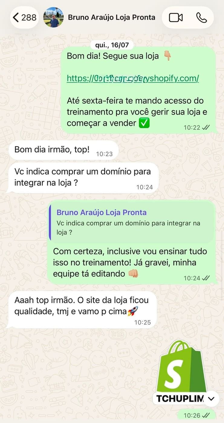 Conversa de WhatsApp com um cliente depois da entrega da loja