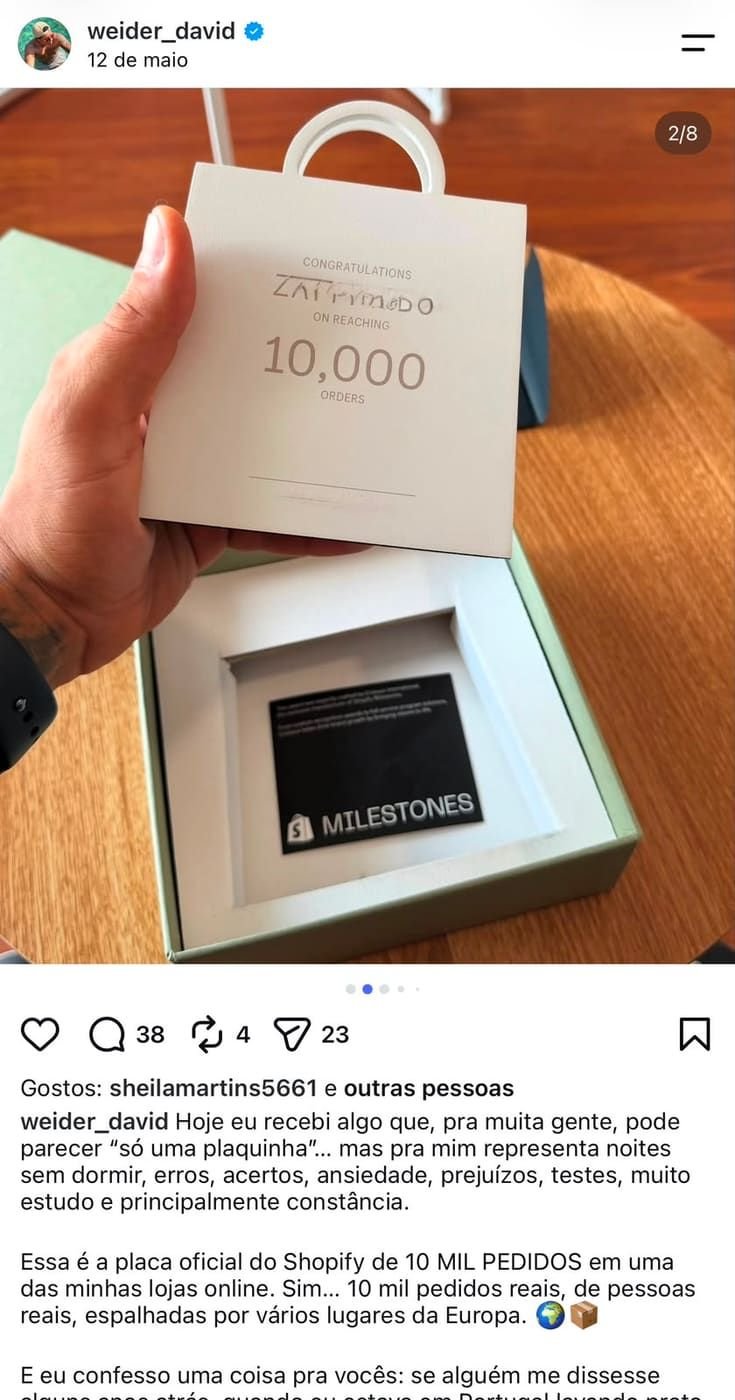 Placa oficial do Shopify por 10.000 pedidos